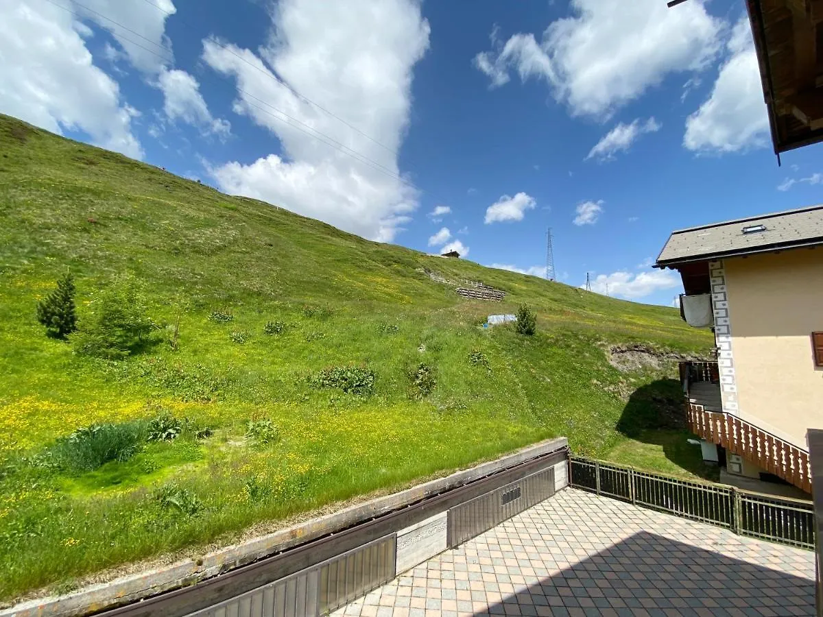 Black Lake Studios - Trepalle Livigno 0*,  Italy